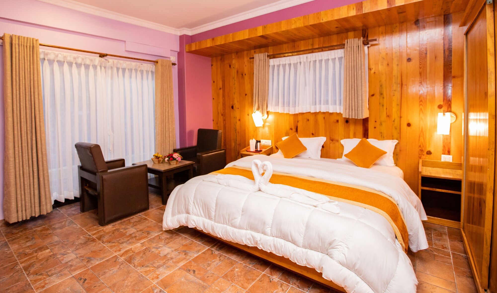 Hotel Visitors Inn , โพคารา ภายนอก รูปภาพ